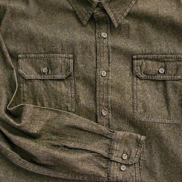 Like New Wranglers Men's Denim Shirt - Picture 2 of 4